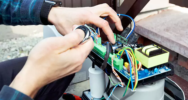 Automatic Driveway Gate Repair in Cutler Bay, FL