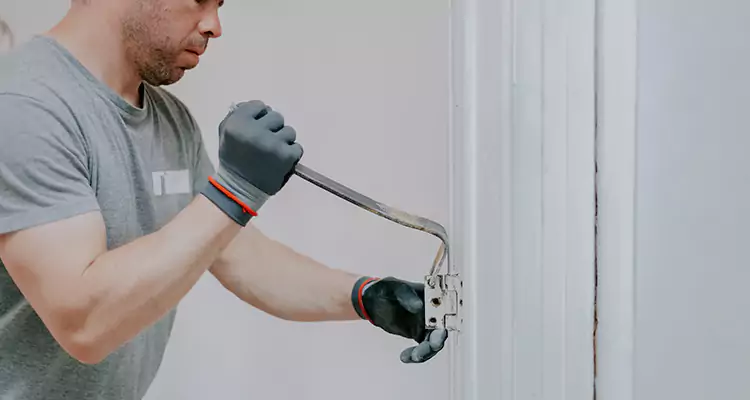 Cracked Door Jamb Repair in Cutler Bay, FL