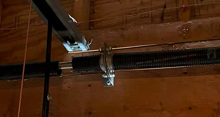 Garage Door Lift Cable Replacement in Cutler Bay, FL