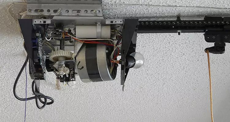 Emergency Garage Door Opener Repair in Cutler Bay, FL