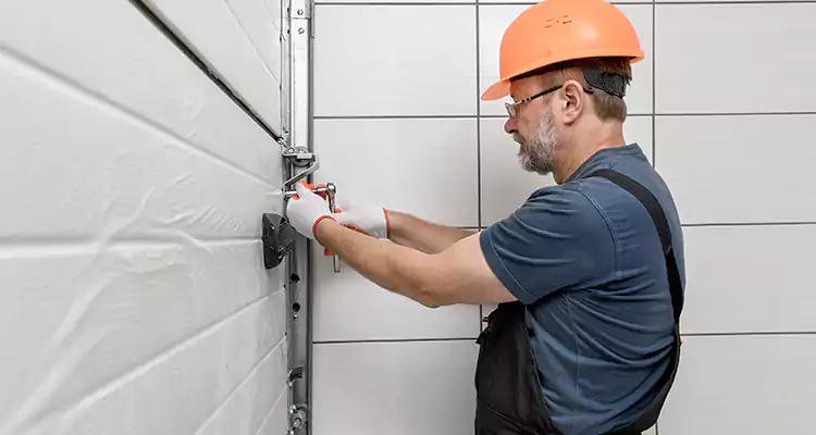 Emergency Garage Door Repair in Cutler Bay, FL