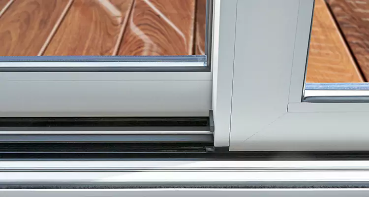 Patio Doors Leaking Water Issue Repair Services in Cutler Bay, FL