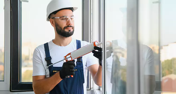 Retractable Screens Repair for Patio in Cutler Bay, FL