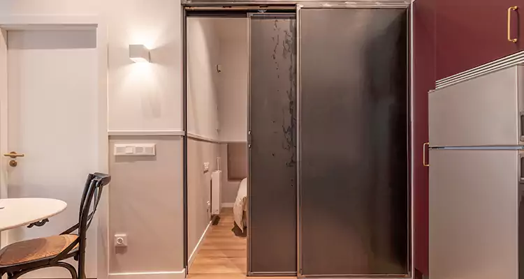 We Fix Closet Sliding Door in Cutler Bay, FL 