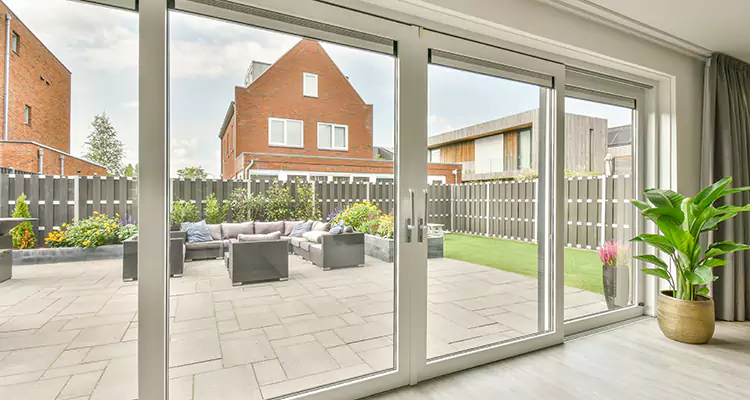 Best Sliding Screen Door Replacement Company in Cutler Bay, FL