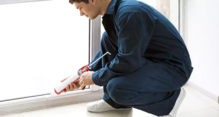Window Glass Caulk Repair in Cutler Bay, FL