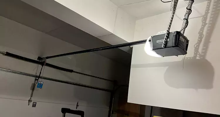 Linear Garage Door Opener Repair in Cutler Bay, FL