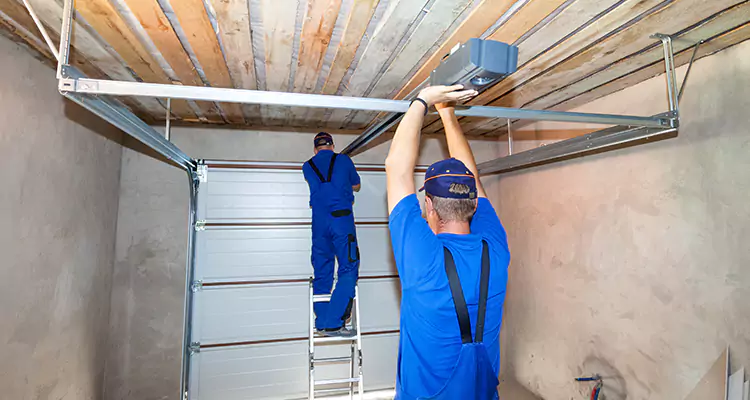 Garage Door Opener Technician in Cutler Bay, FL