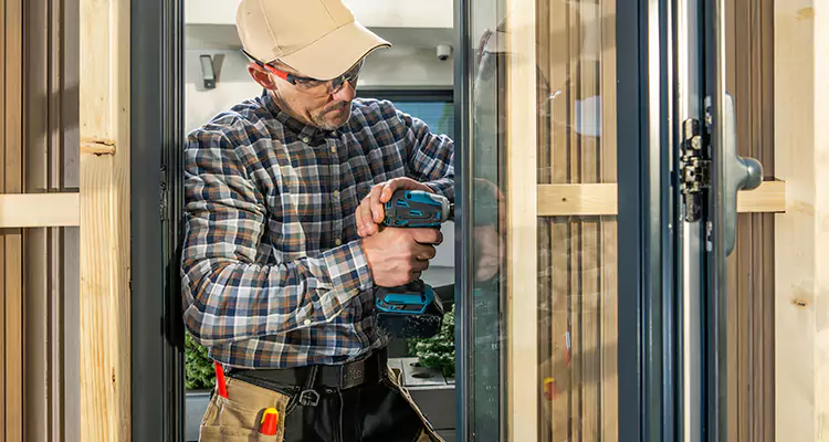 Top-Rated Patio Door Handle and Lock Repair Service for Homeowners in Cutler Bay, FL